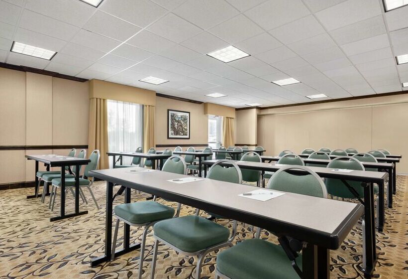 Hampton Inn & Suites Brunswick