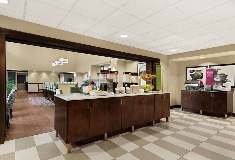 Hampton Inn & Suites Brunswick