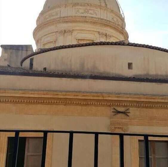 Отель Affittacamere Conte Di Cavour