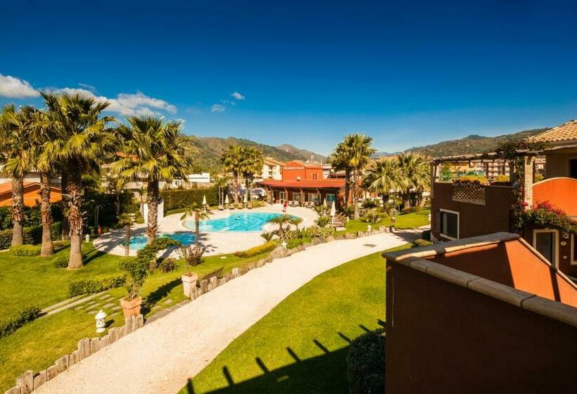 בית מלון כפרי Alcantara Resort Di Charme Adults Only