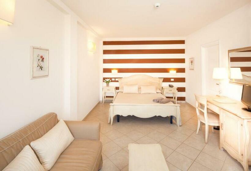 בית מלון כפרי Alcantara Resort Di Charme Adults Only