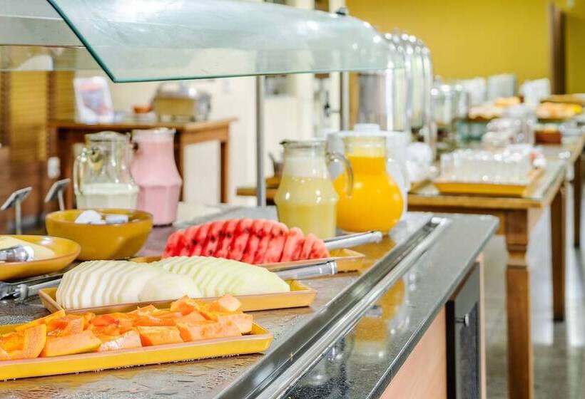 Alice Vitoria Hotel By Nobile