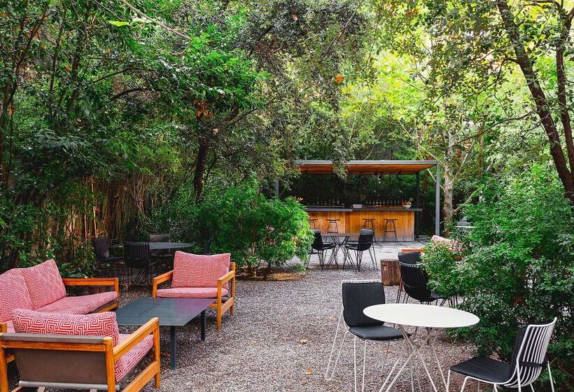 Отель Alma Barcelona Gl