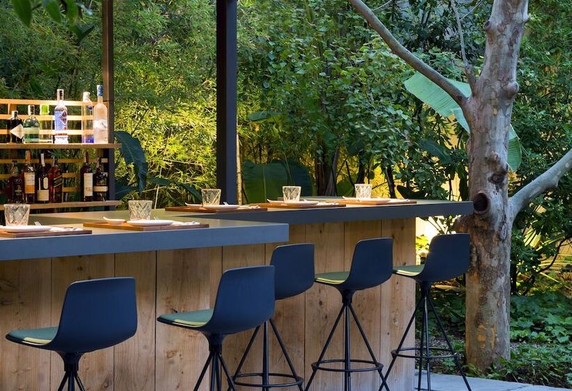 Отель Alma Barcelona Gl