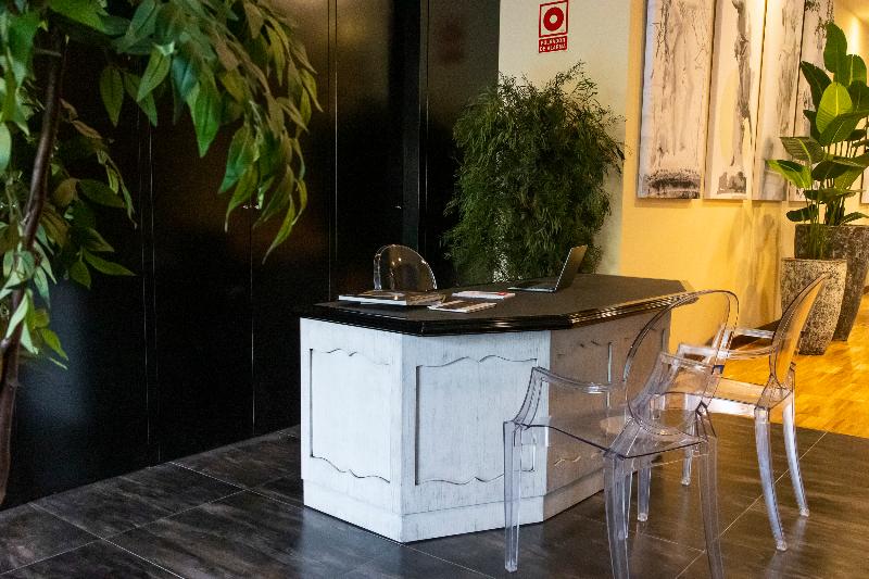 هتل Ar Isabel De Farnesio