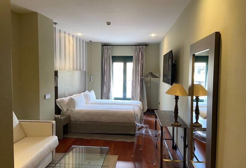 هتل Ar Isabel De Farnesio