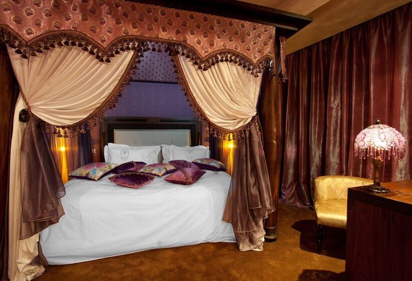 هتل Art Palace Suites & Spa