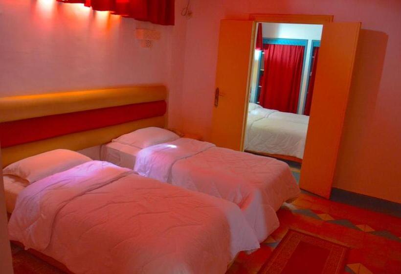 ホテル Auberge Du Littoral