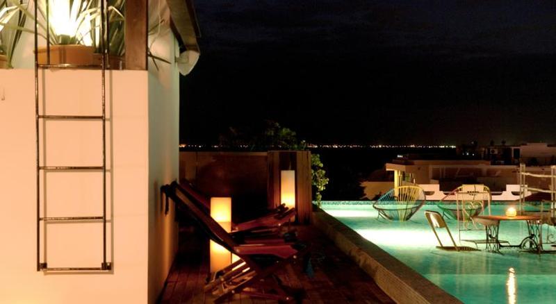 Be Playa Hotel Boutique & Rooftop Bar