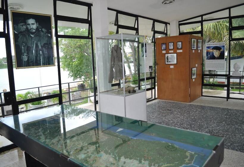 בית מלון כפרי Best Western Riviera Tuxpan