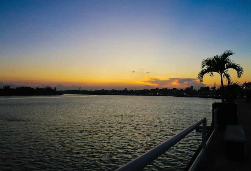 בית מלון כפרי Best Western Riviera Tuxpan