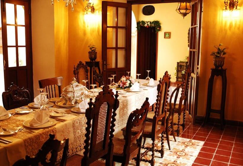 هتل Boutique Casa Don Gustavo, Campeche