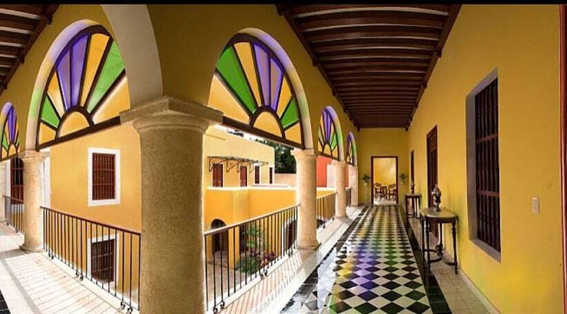 هتل Boutique Casa Don Gustavo, Campeche