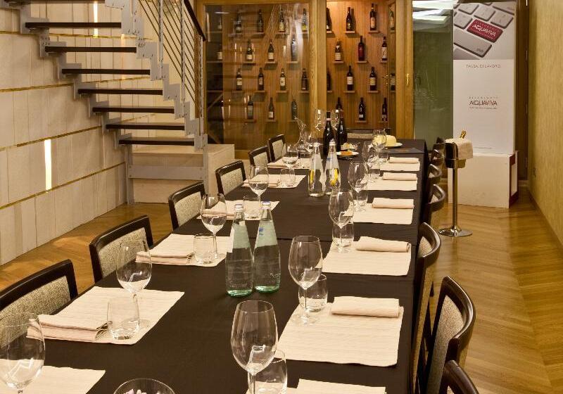 فندق Breaking Business