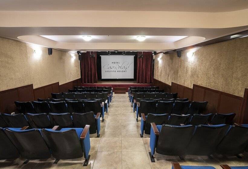 فندق Casa Roland Golfito Resort