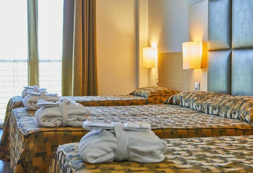 Отель Castelmartini Wellness & Business