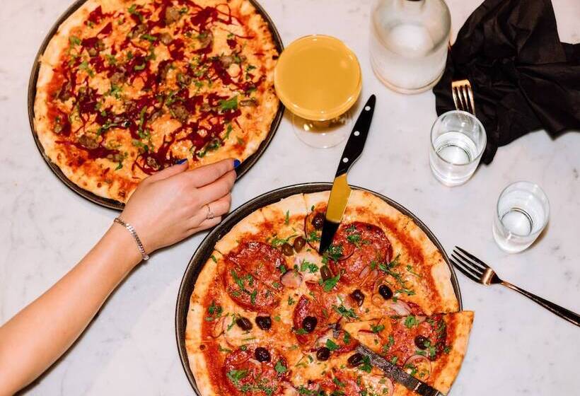 هتل Christiania Teater