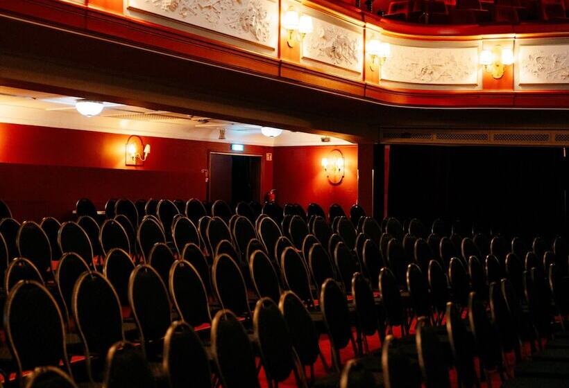 هتل Christiania Teater