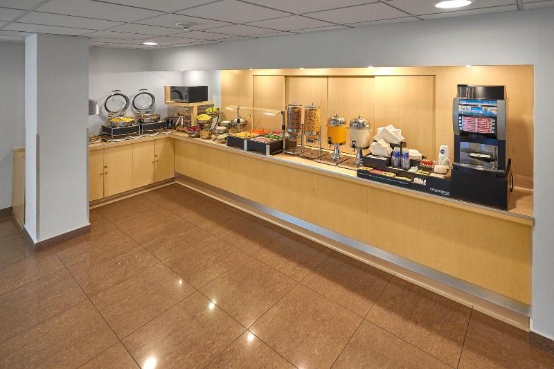 فندق City Express By Marriott Saltillo Sur