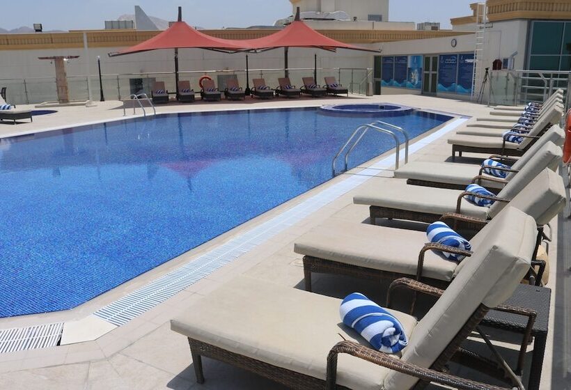 City Seasons Hotel & Suites Muscat