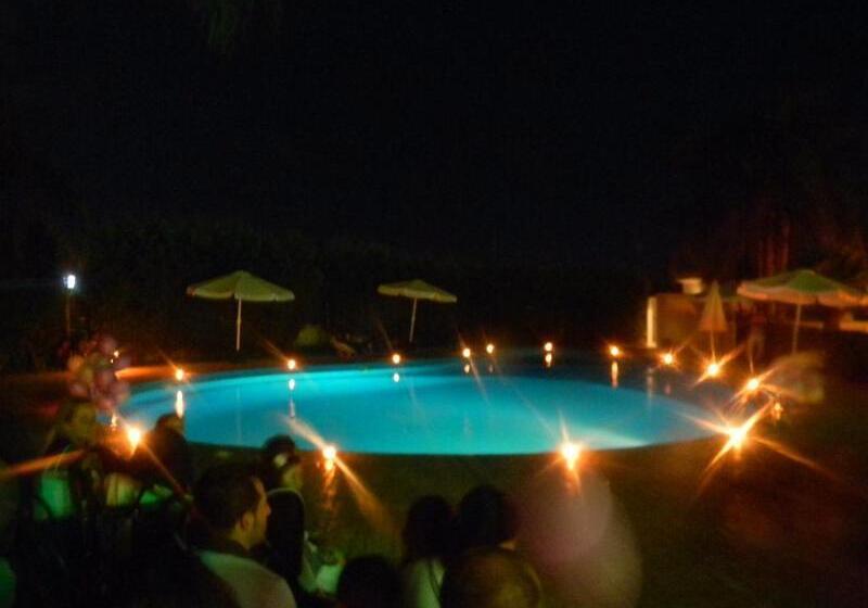 Отель Club La Costa Smeralda