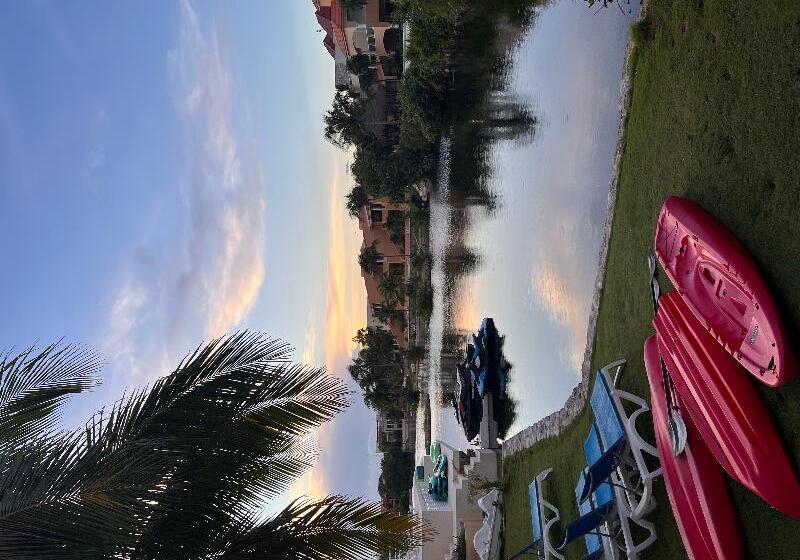 هتل Coral Maya Stay Suites