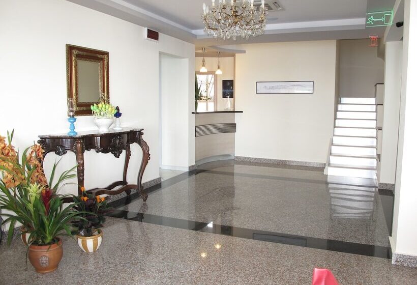 בית מלון כפרי Cosmomare