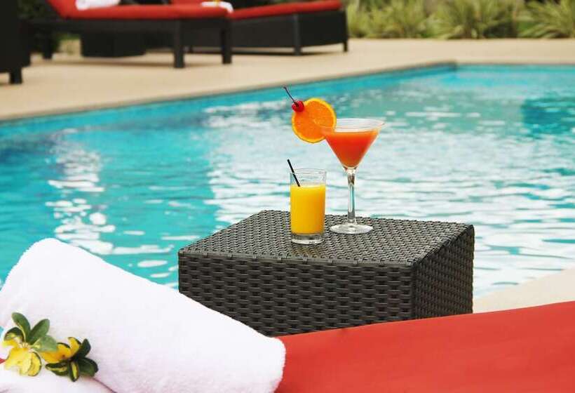 בית מלון כפרי Courtyard By Marriott Panama Metromall