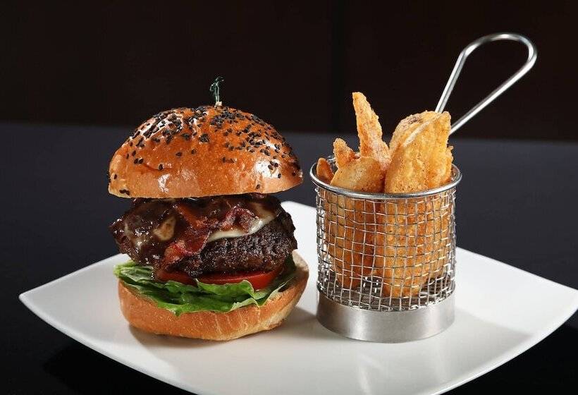 בית מלון כפרי Courtyard By Marriott Panama Metromall