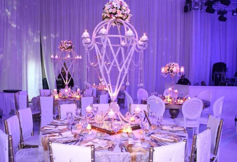 هتل Crowne Plaza Istanbul Asia, An Ihg