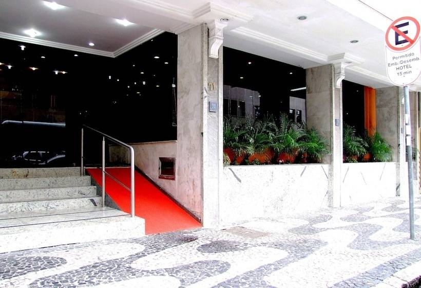 בית מלון כפרי Dan Inn Curitiba Centro  1,5km Do Estádio Couto Pereira  Show