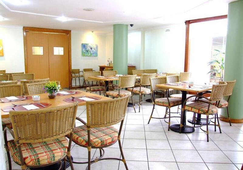 Отель Dan Inn Curitiba Centro 1,5km Do Estádio Couto Pereira Show