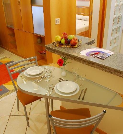 Отель Differential Flat