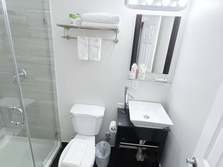 فندق The Cove By Renzzi