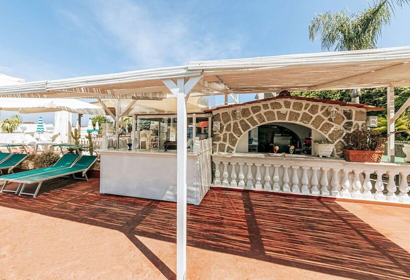 فندق Galidon Wellness Park & Spa