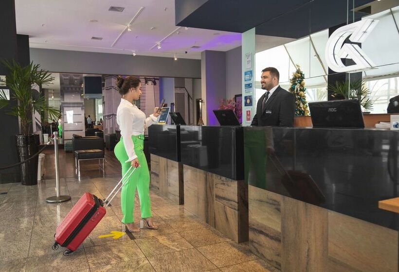 酒店 Golden Tulip Porto Vitoria