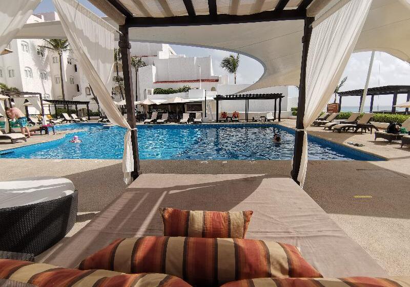 هتل Gr Solaris Caribe All Inclusive