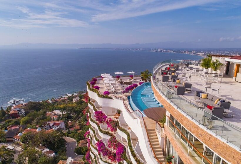 בית מלון כפרי Grand Miramar All Luxury Suites & Residences