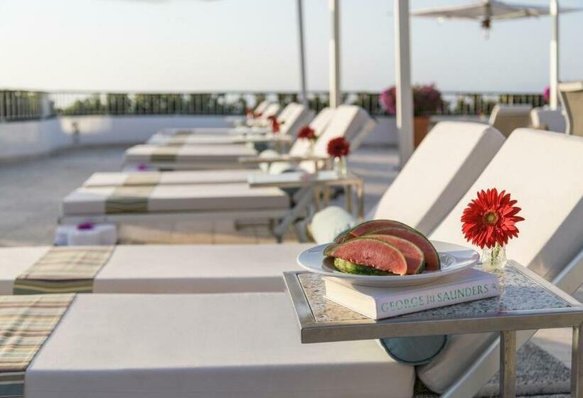 ホテル Grand Miramar All Luxury Suites & Residences