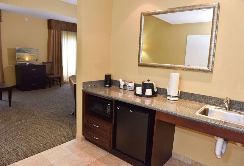 בית מלון כפרי Hampton Inn & Suites Alexandria