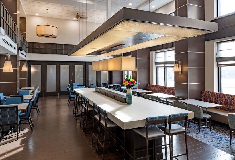 ホテル Hampton Inn & Suites By Hilton Halifax   Dartmouth