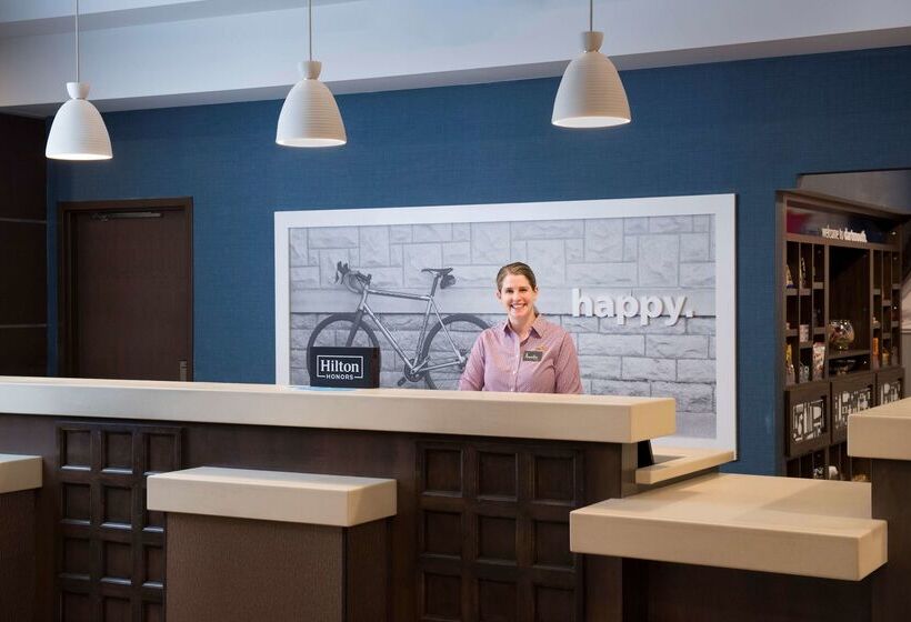 ホテル Hampton Inn & Suites By Hilton Halifax   Dartmouth