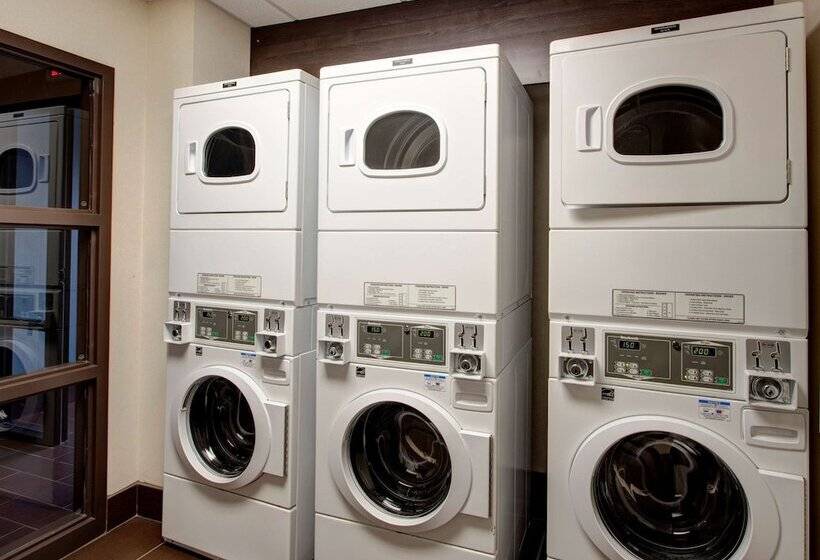 ホテル Hampton Inn & Suites By Hilton Halifax   Dartmouth