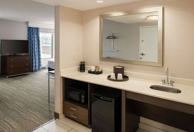 ホテル Hampton Inn & Suites By Hilton Halifax   Dartmouth