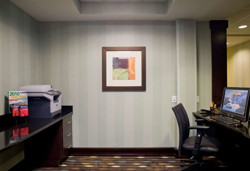 فندق Hampton Inn Anderson/ Alliance Business Park