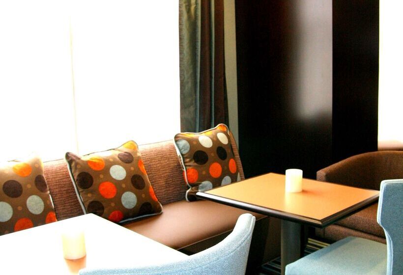 فندق Hampton Inn Anderson/ Alliance Business Park