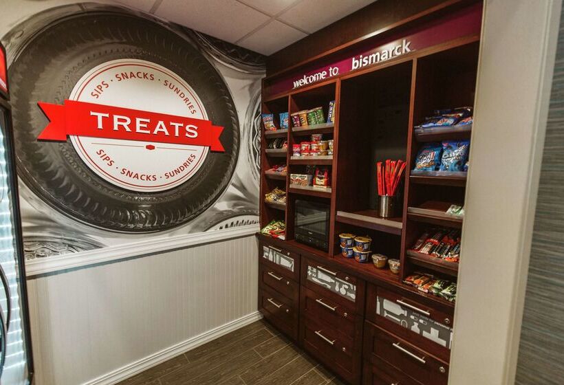 בית מלון כפרי Hampton Inn Bismarck