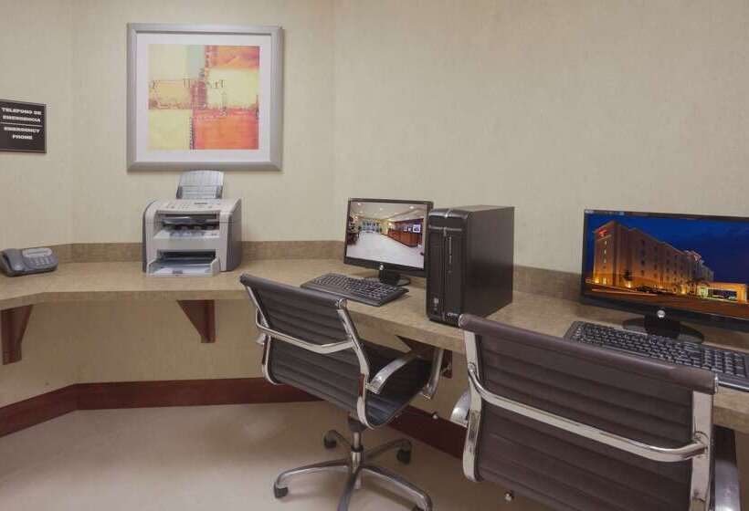 فندق Hampton Inn By Hilton Ciudad Victoria