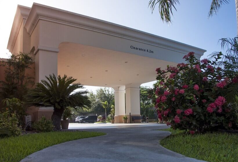 فندق Hampton Inn By Hilton Ciudad Victoria