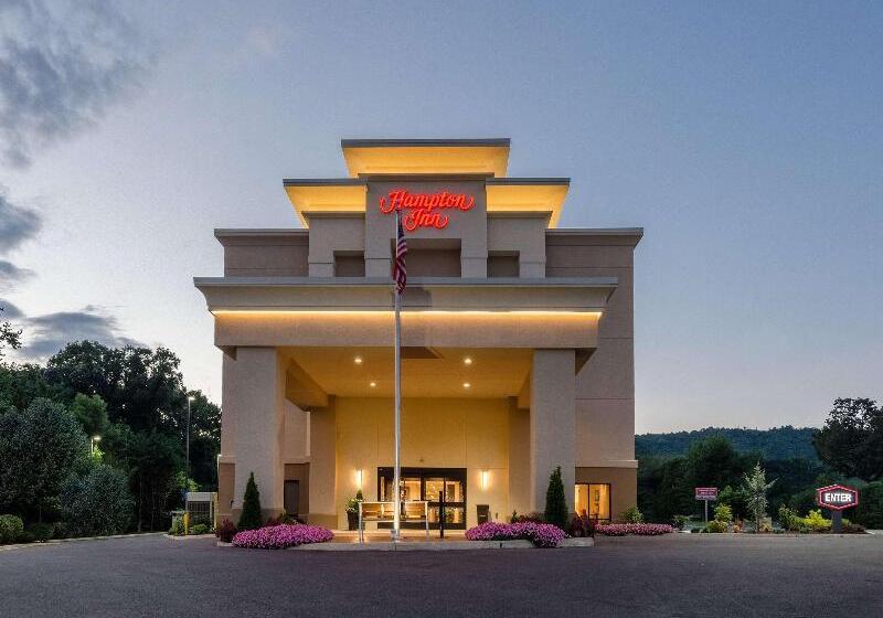 فندق Hampton Inn Covington